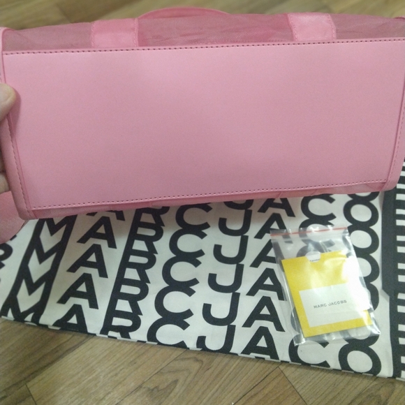 Marc Jacobs Tote Bag Pink Tote Bag In Very E.U.C With Dustbag Medium Size - Picture 6 of 16